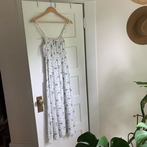 FAITHFUL THE BRAND FLORAL DRESS SMALL